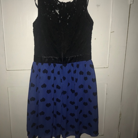 B. Smart Black Lace & Blue Dress - Picture 2 of 2